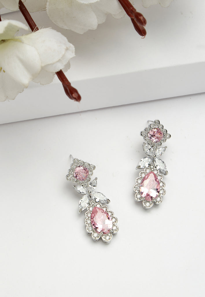 
    Avant-Garde Paris Beautiful Floral Geometric Zirconia Earrings Earrings
    
    
    
