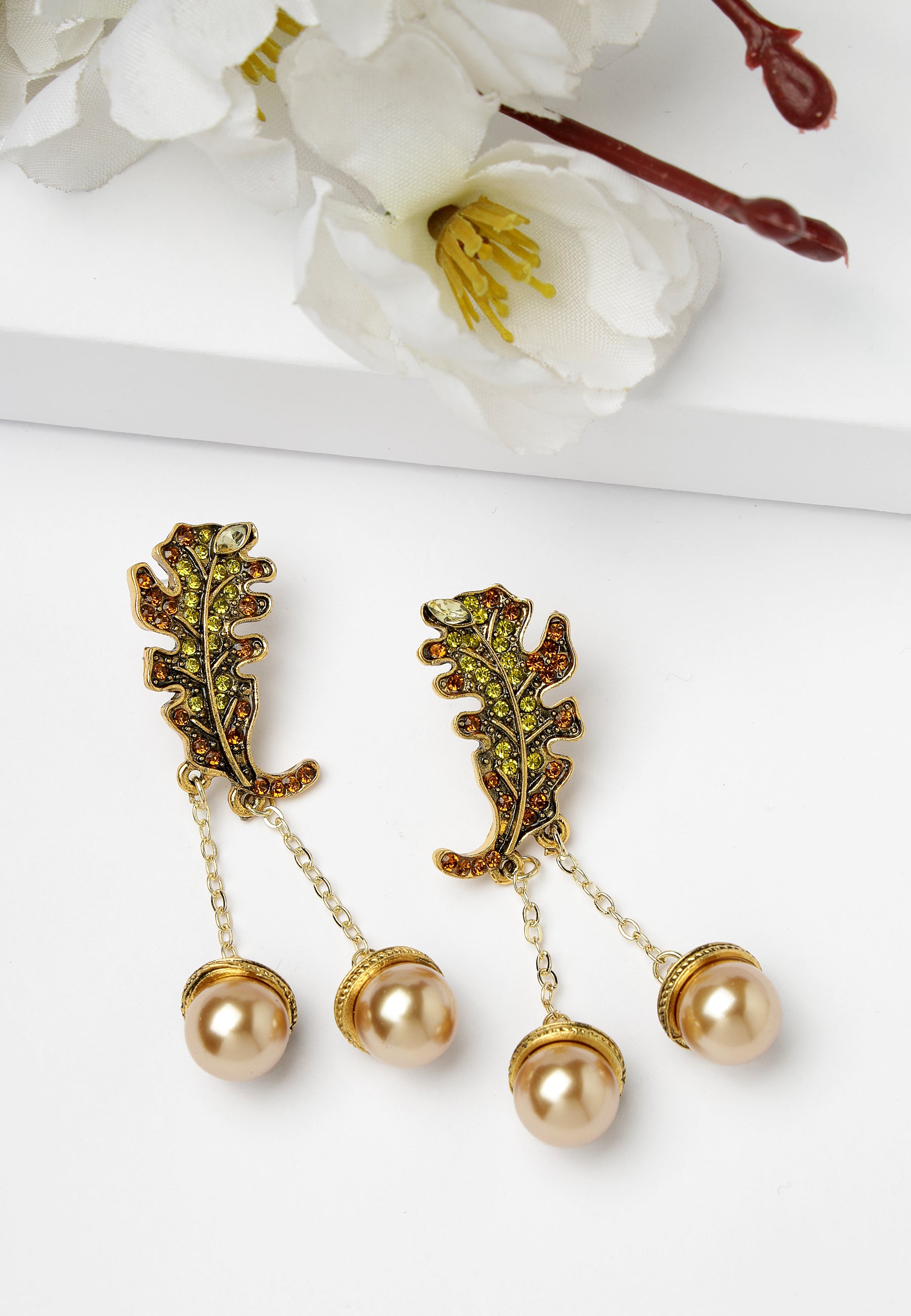 Elegant Leaves Dangler Earrings