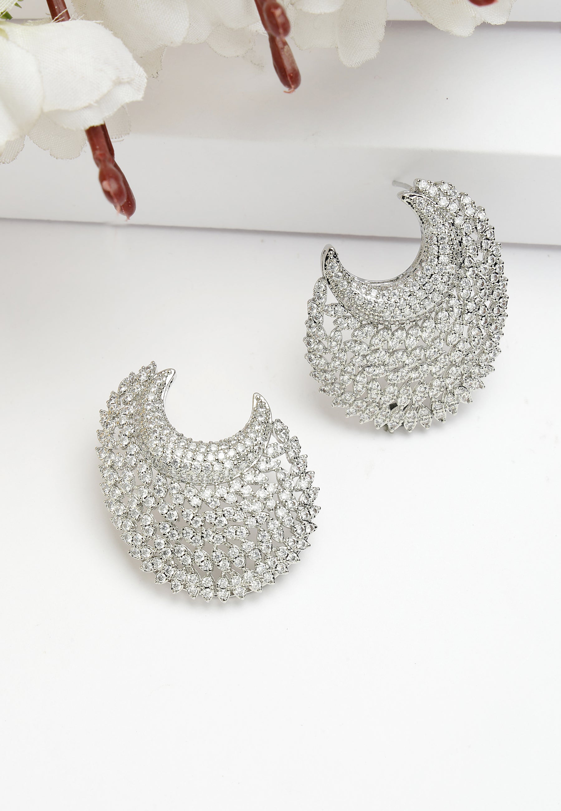 Earrings Crescent Dearthóir Zirconia Ciúbach