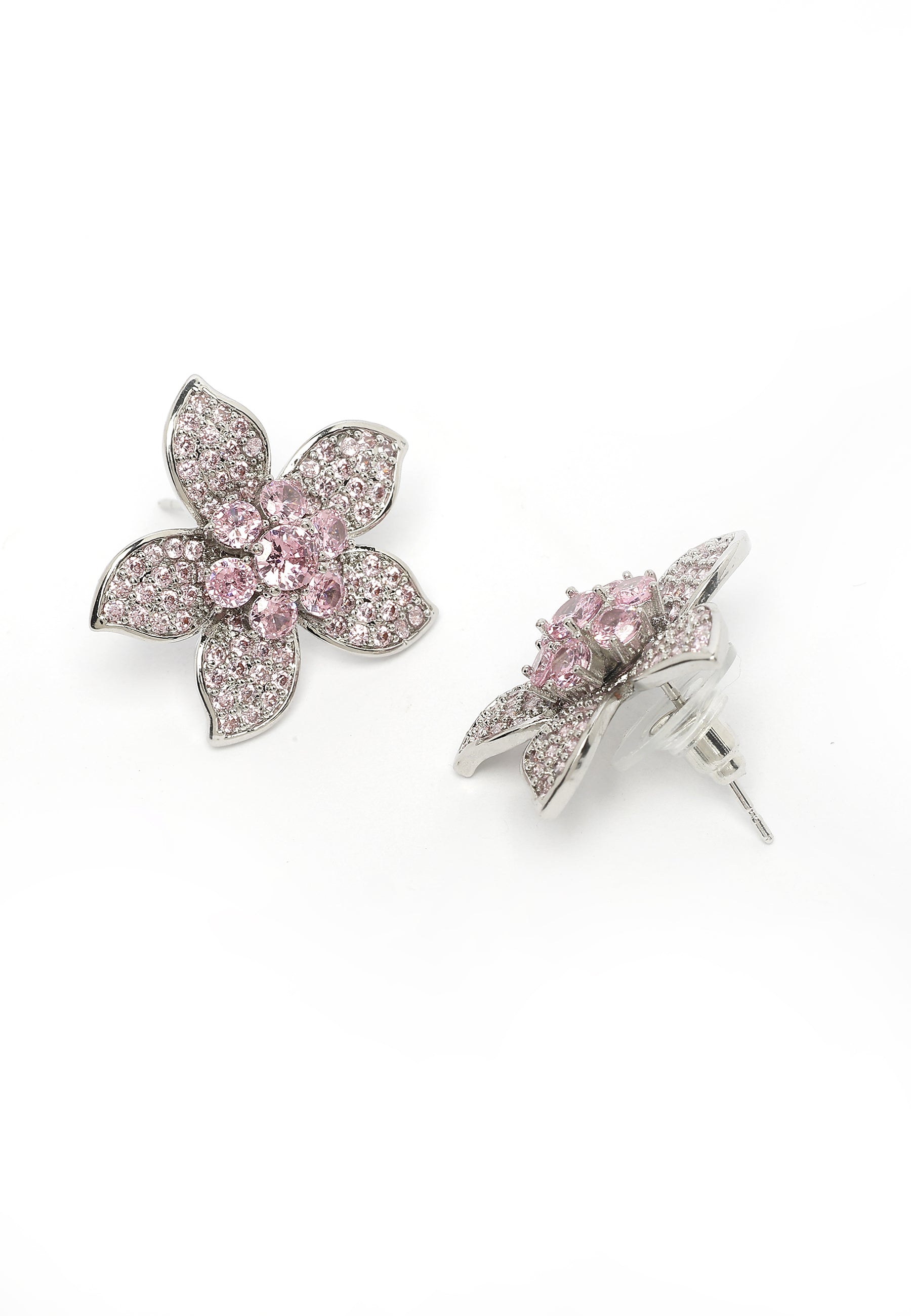 Dazzling Daisy Stud Earrings