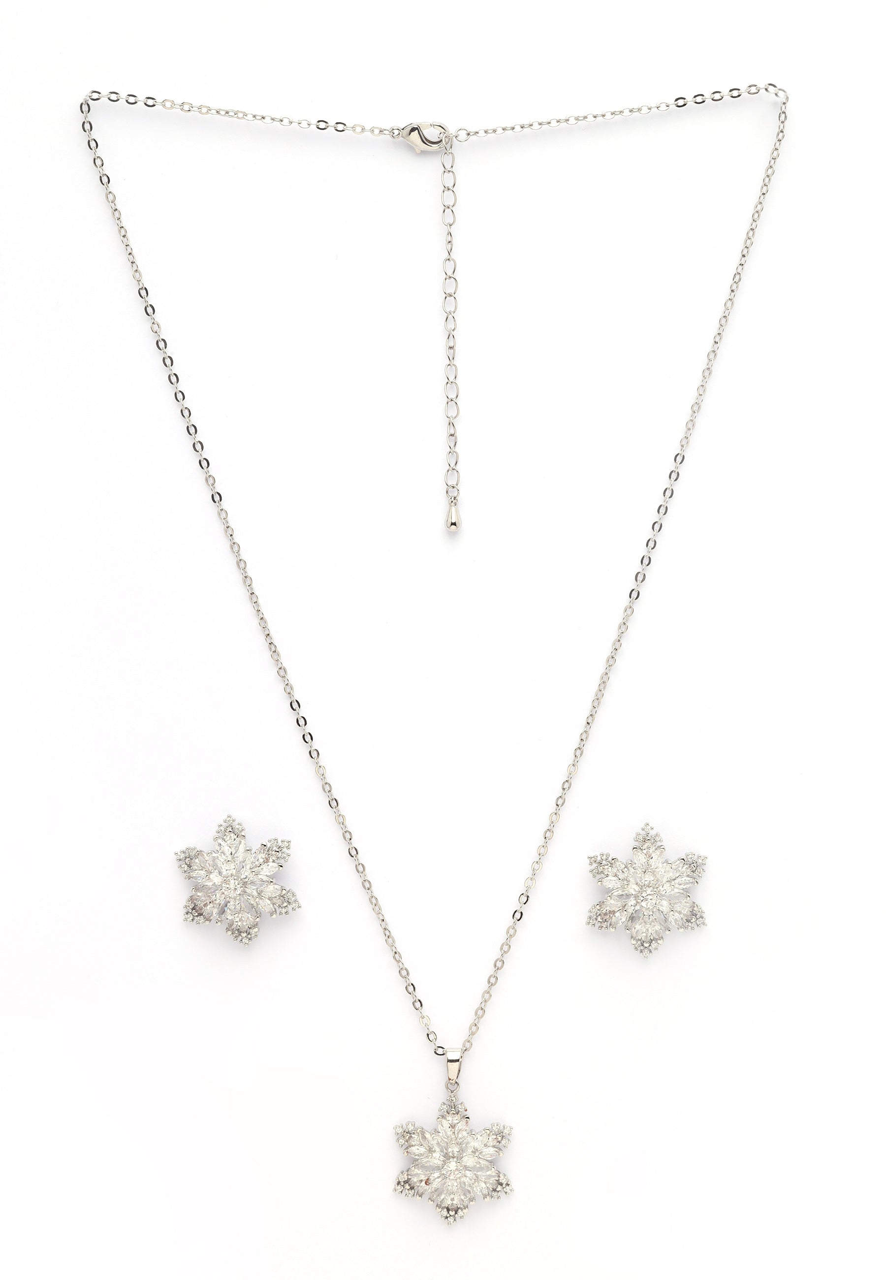 Sparkling Floral Earrings and Necklace Set