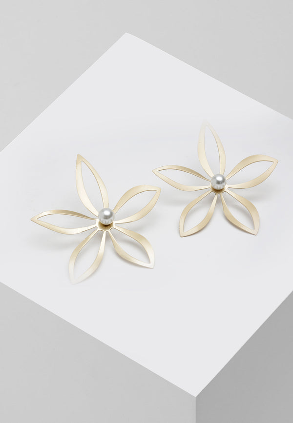 Gold-toned Jasmine shaped stud earrings